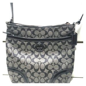 Crossbody Coac purse